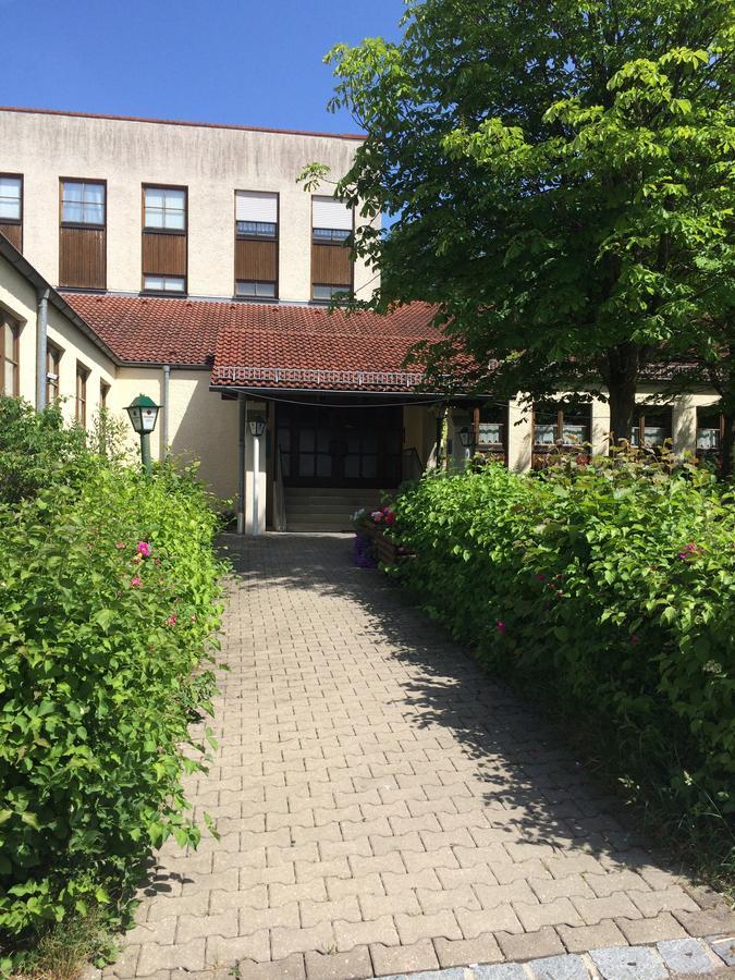Hotel-Gasthof Deutschmeister Donauwörth Eksteriør billede